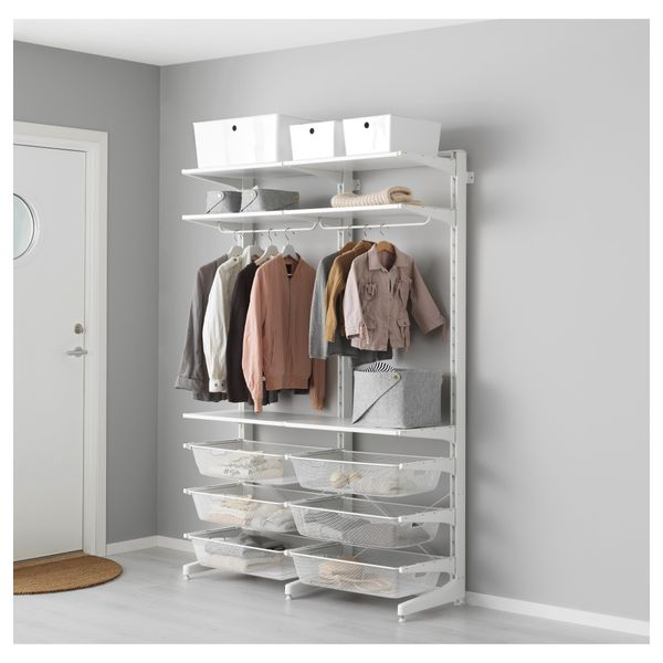 IKEA, вид спереди