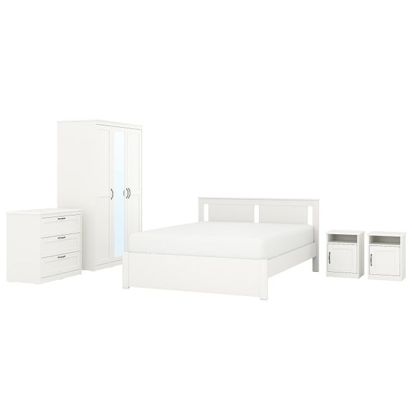 IKEA, вид спереди