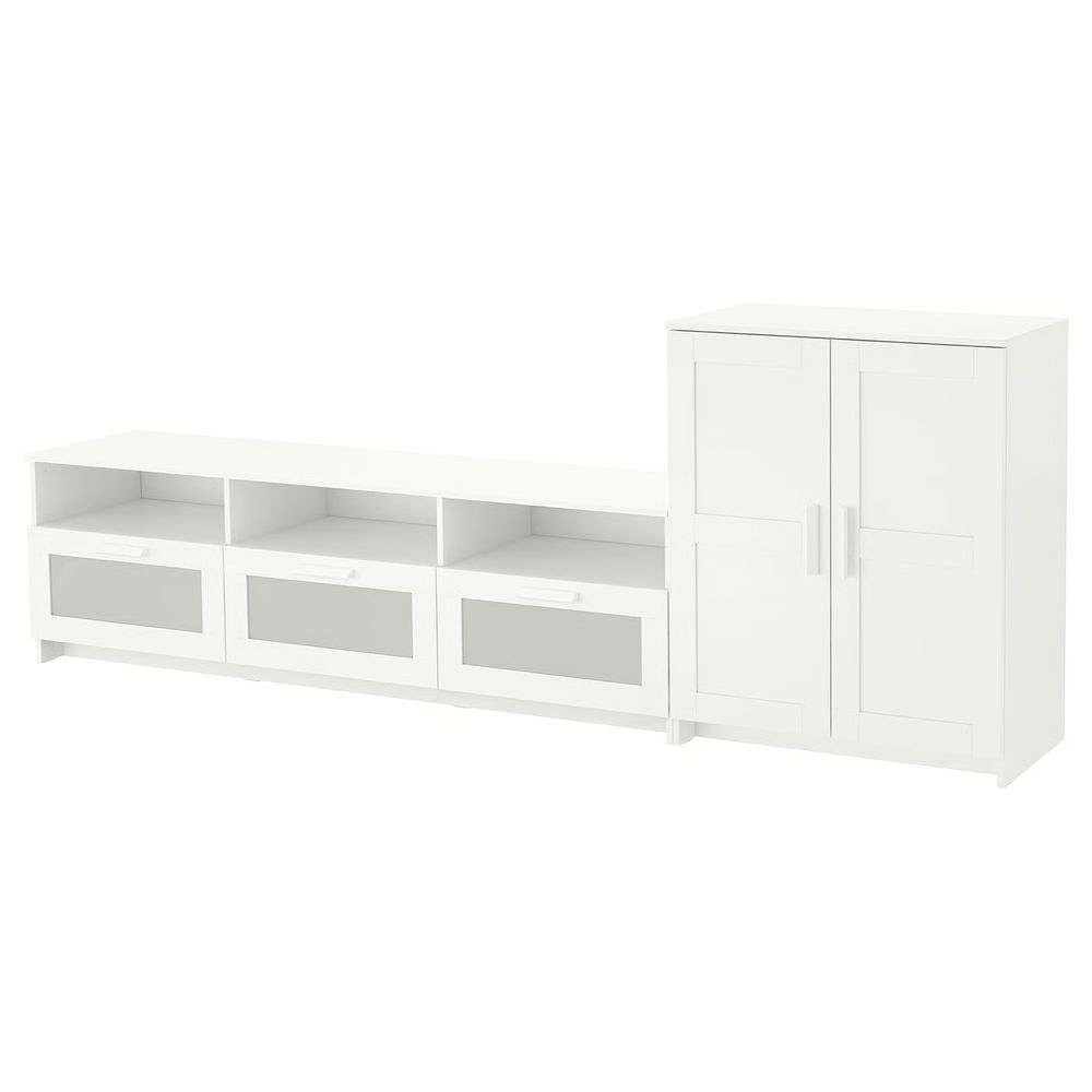 IKEA, вид спереди