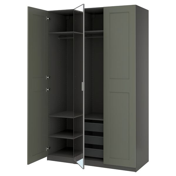 IKEA, вид спереди