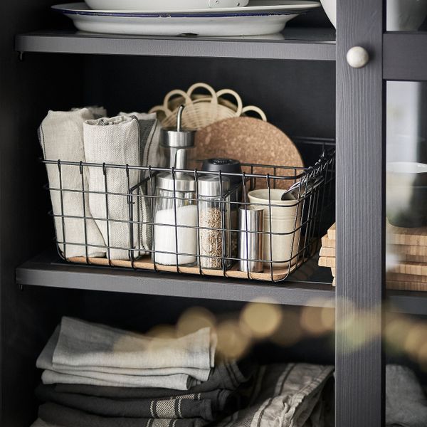 Проволочные корзина с ручкой, черный 36x27x15 см IKEA PLEJA ПЛЕЙА 103.643.06 - фото 3