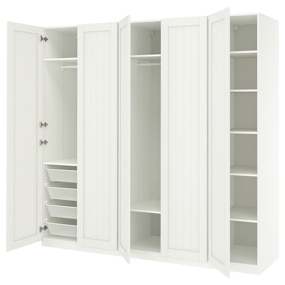 IKEA, вид спереди