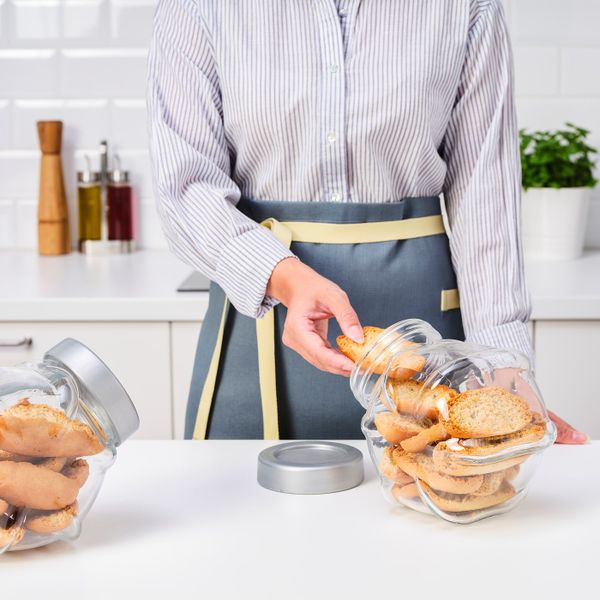 Банка с крышкой, стекло/цвет алюминия 1.8 л IKEA FÖRVAR ФОРВАР 903.723.74 - фото 2