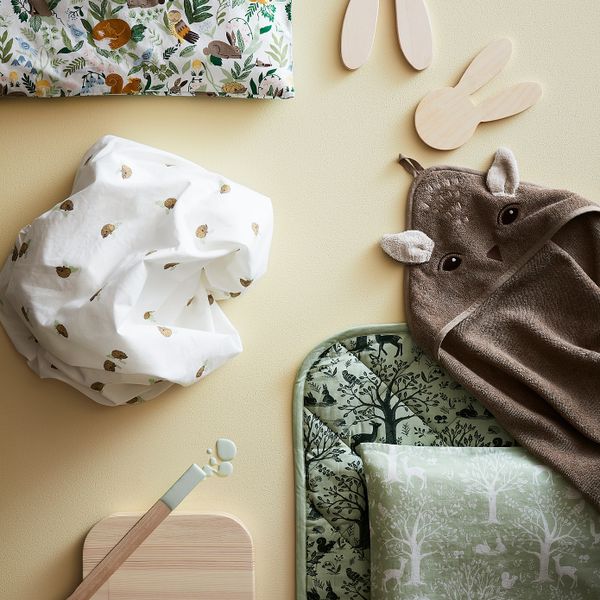 Одеяло/плед, орнамент «лесные животные»/зеленый 96x96 см IKEA TROLLDOM ТРОЛЛДОМ 105.151.26 - схема-чертеж с размерами