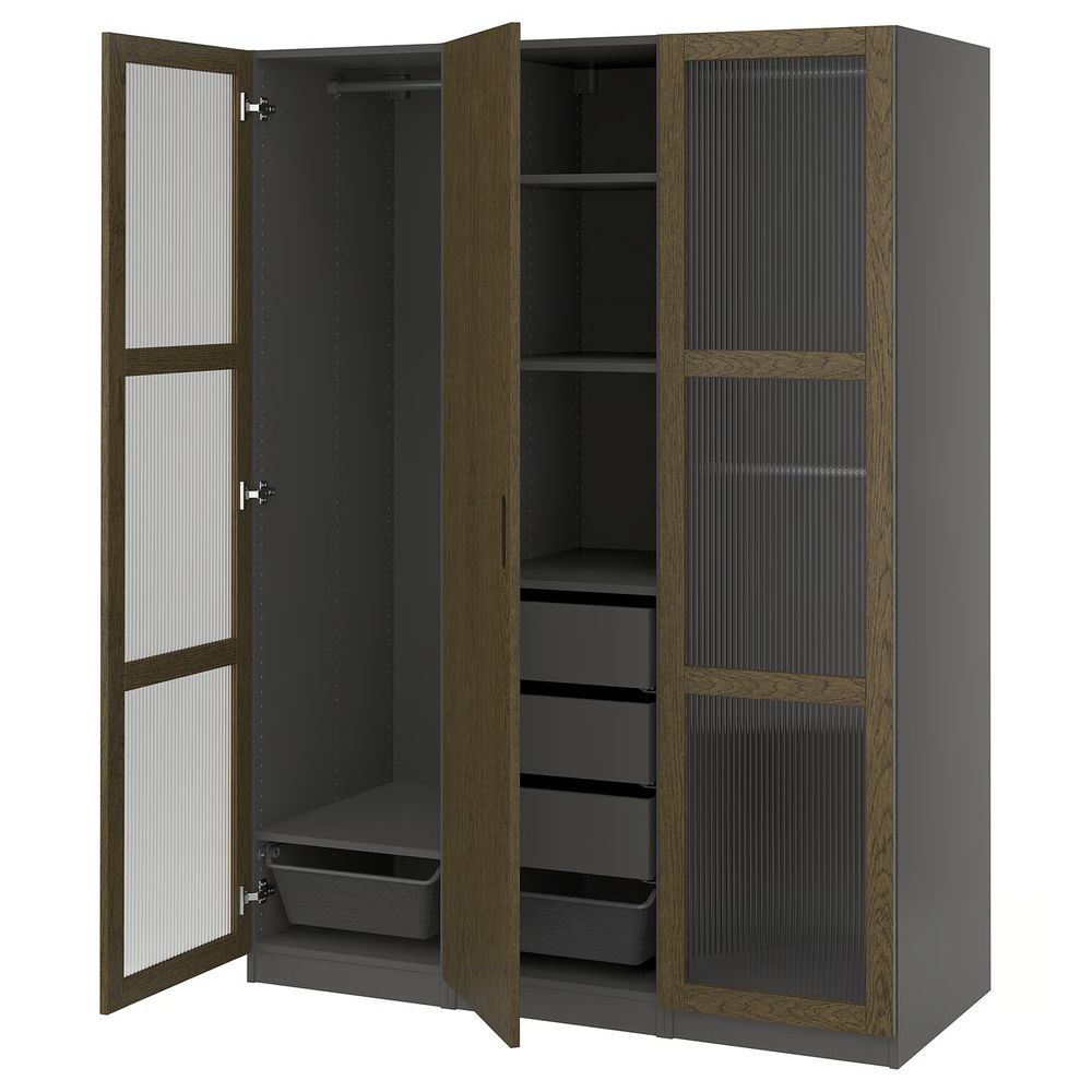 IKEA, вид спереди