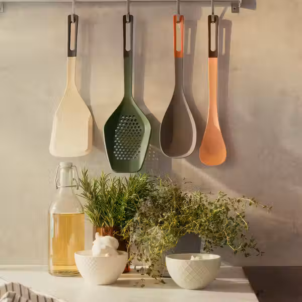 IKEA, дополнительный ракурс - схема-чертеж с размерами