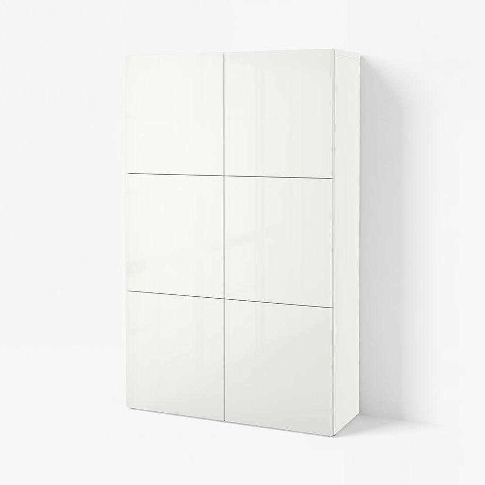 IKEA, вид спереди