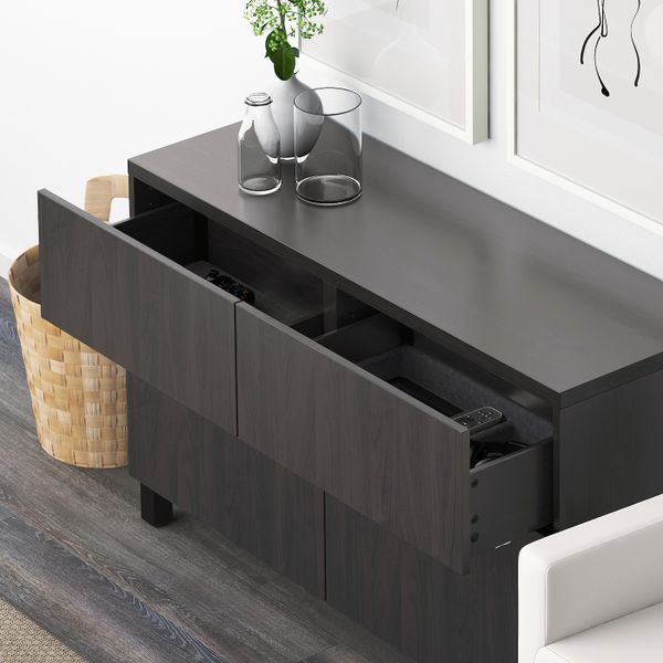 IKEA, вид спереди
