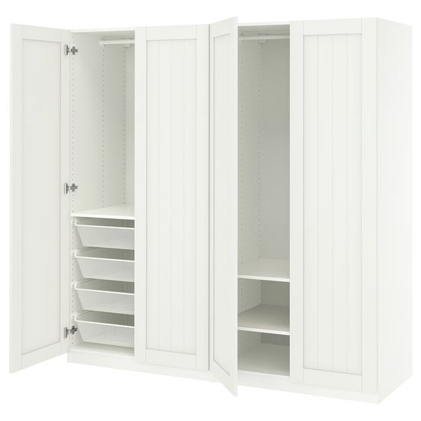 IKEA, вид спереди