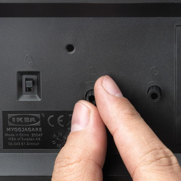 Будильник, желтая медь 7x10 см IKEA МЮГГЬЕГАРЕ 304.243.28 - схема-чертеж с размерами