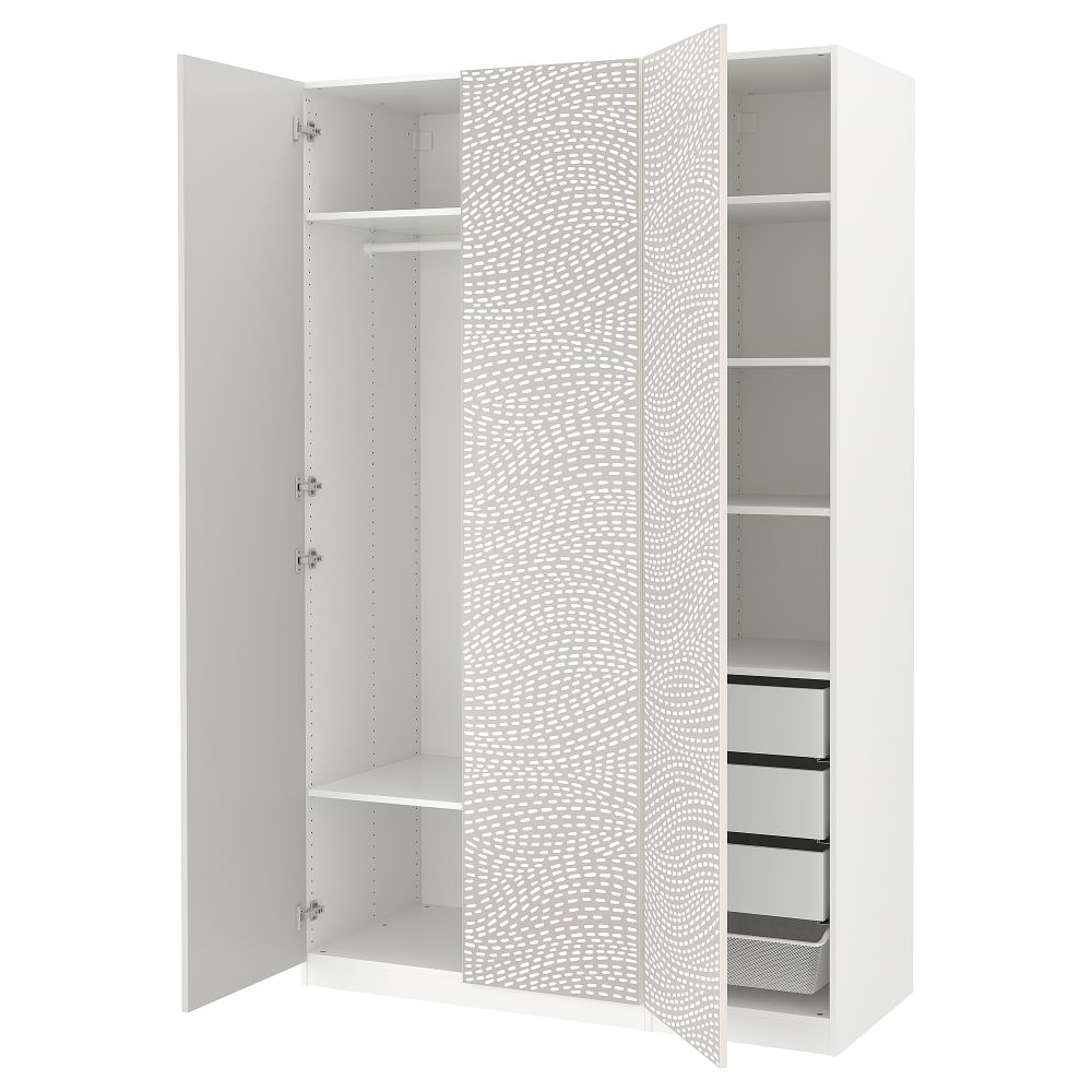 IKEA, вид спереди