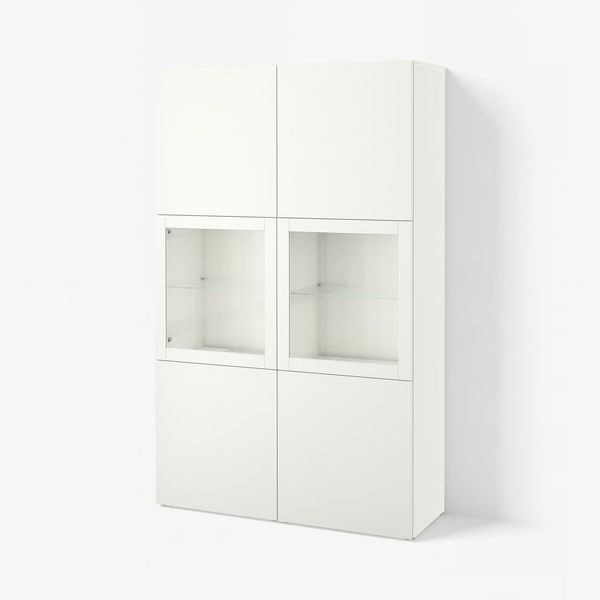 IKEA, вид спереди