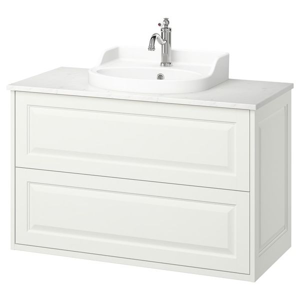 IKEA, вид спереди
