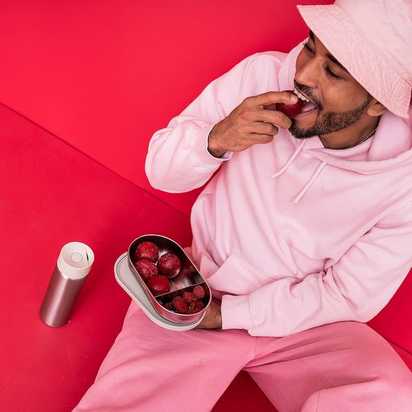 Контейнер с крышкой и разделителем, нержавеющая сталь/бежевый 0.7 л IKEA HALVVARM ХАЛЬВВАРМ 304.972.25 - схема-чертеж с размерами