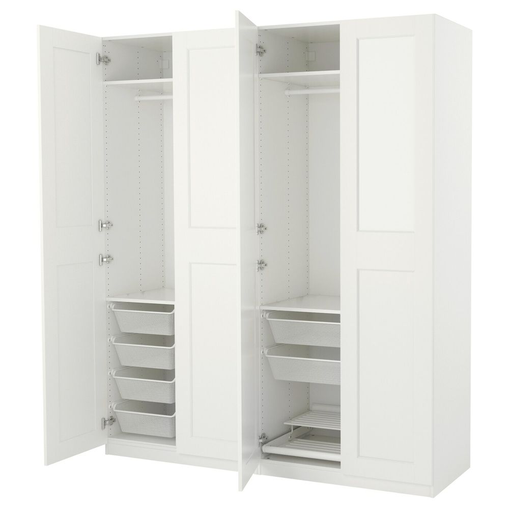 IKEA, вид спереди