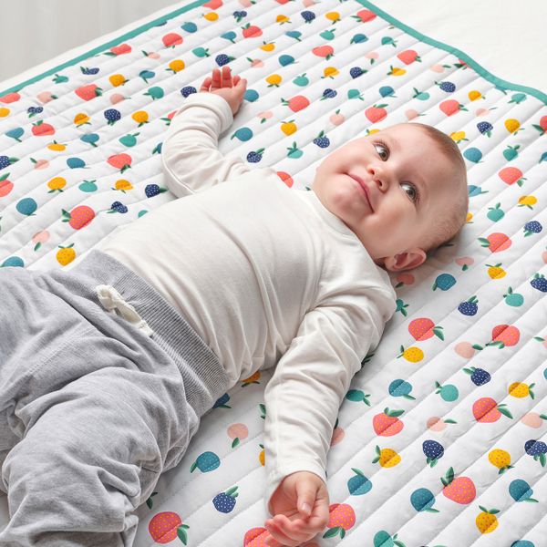 Одеяло/плед, орнамент «фрукты/точки»/синий 96x96 см IKEA RÖRANDE РЁРАНДЕ 504.625.69 - фото 2