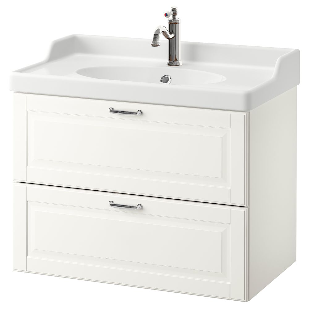 IKEA, вид спереди