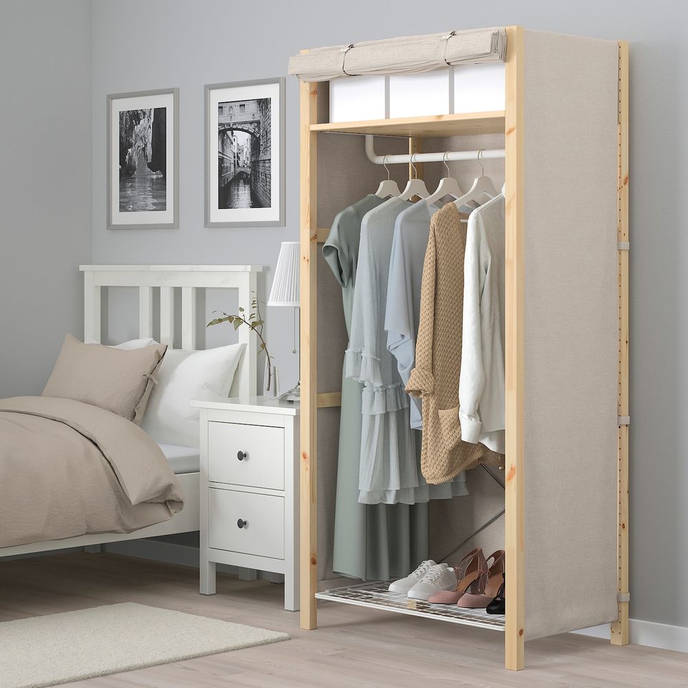 IKEA, вид спереди