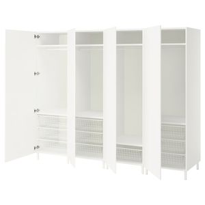 IKEA, вид спереди