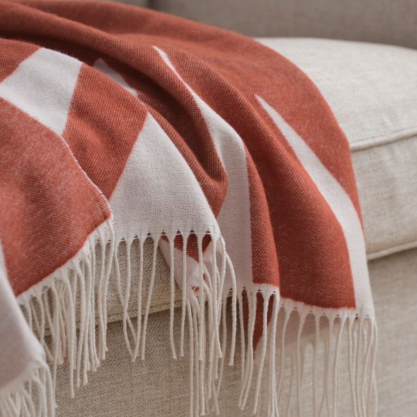 Плед, оранжевый, цветочный орнамент, 130x170 см IKEA HYLSNEJLIKA 206.080.40 - схема-чертеж с размерами