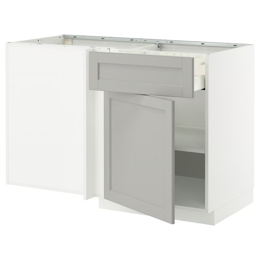 IKEA, вид спереди
