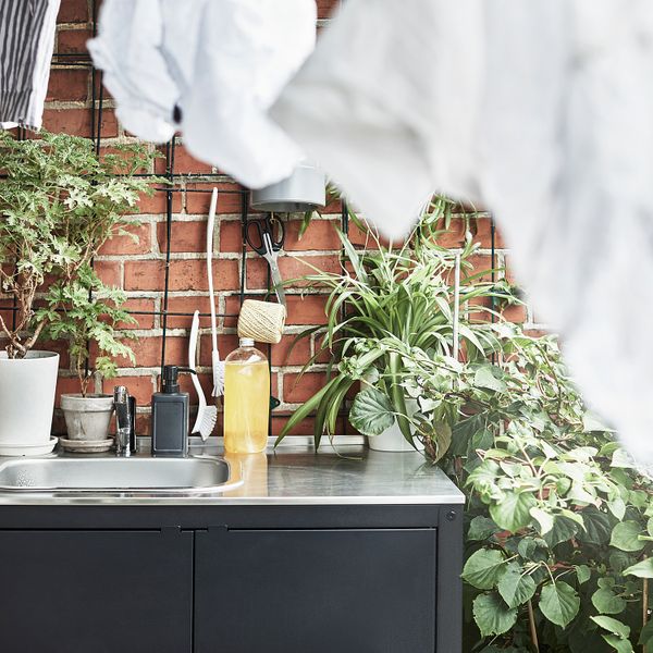 Дозатор для жидкого мыла, серый, 450 мл IKEA RINNIG РИННИГ 804.243.35 - фото 5