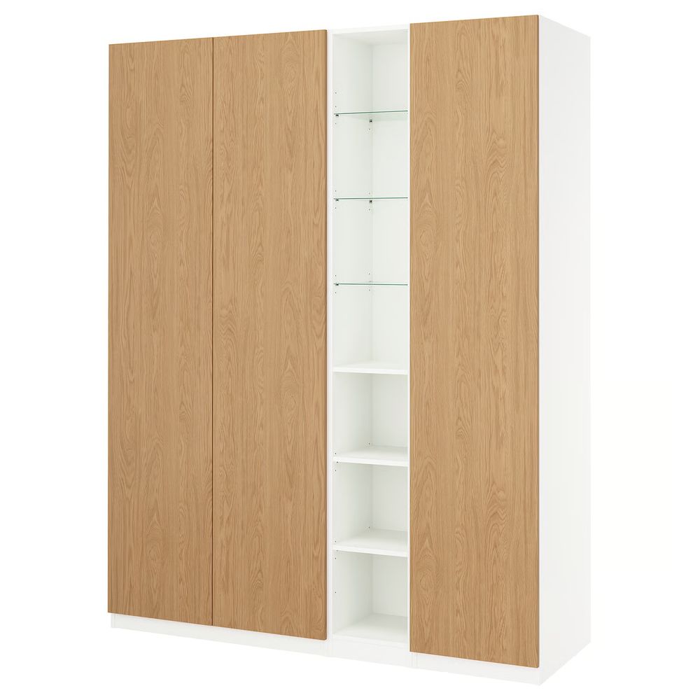 IKEA, вид спереди