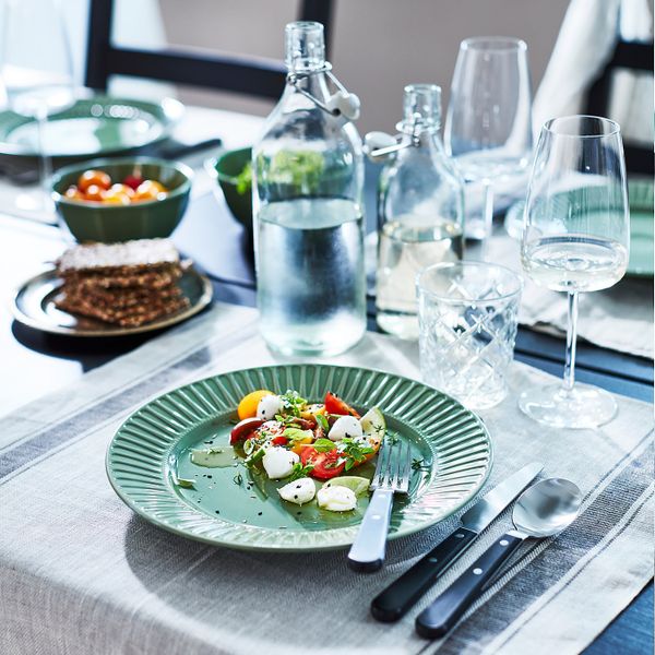 IKEA, дополнительный ракурс - схема-чертеж с размерами