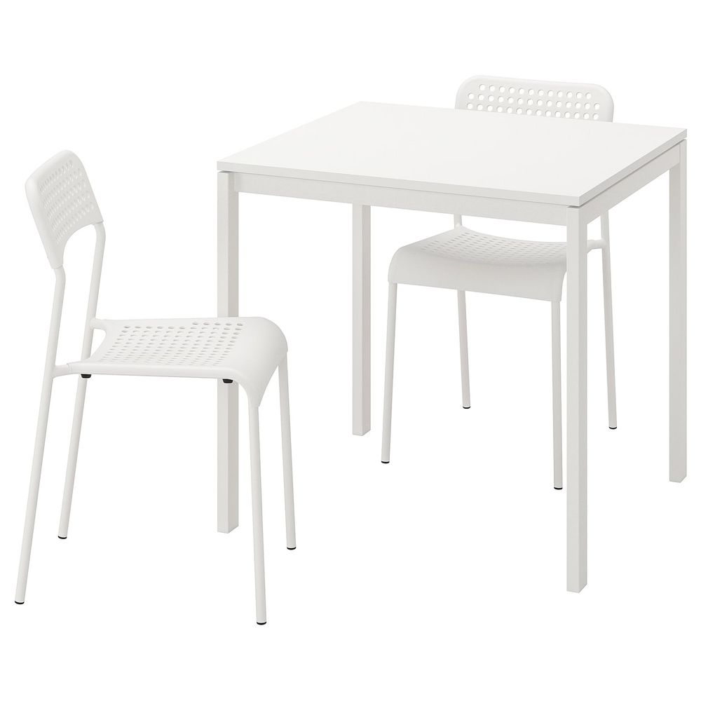 IKEA, вид спереди