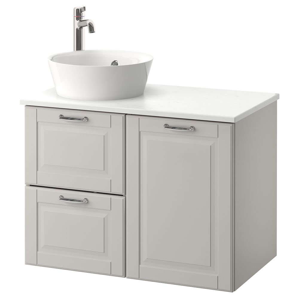 IKEA, вид спереди