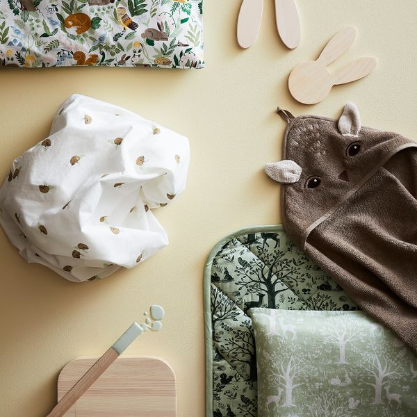 Одеяло-плед, орнамент «лесные животные», зеленый, 96x96 см IKEA TROLLDOM ТРОЛЛДОМ 305.151.25 - схема-чертеж с размерами