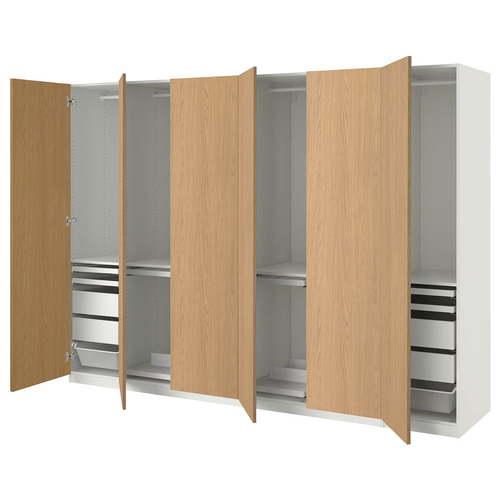 IKEA, вид спереди