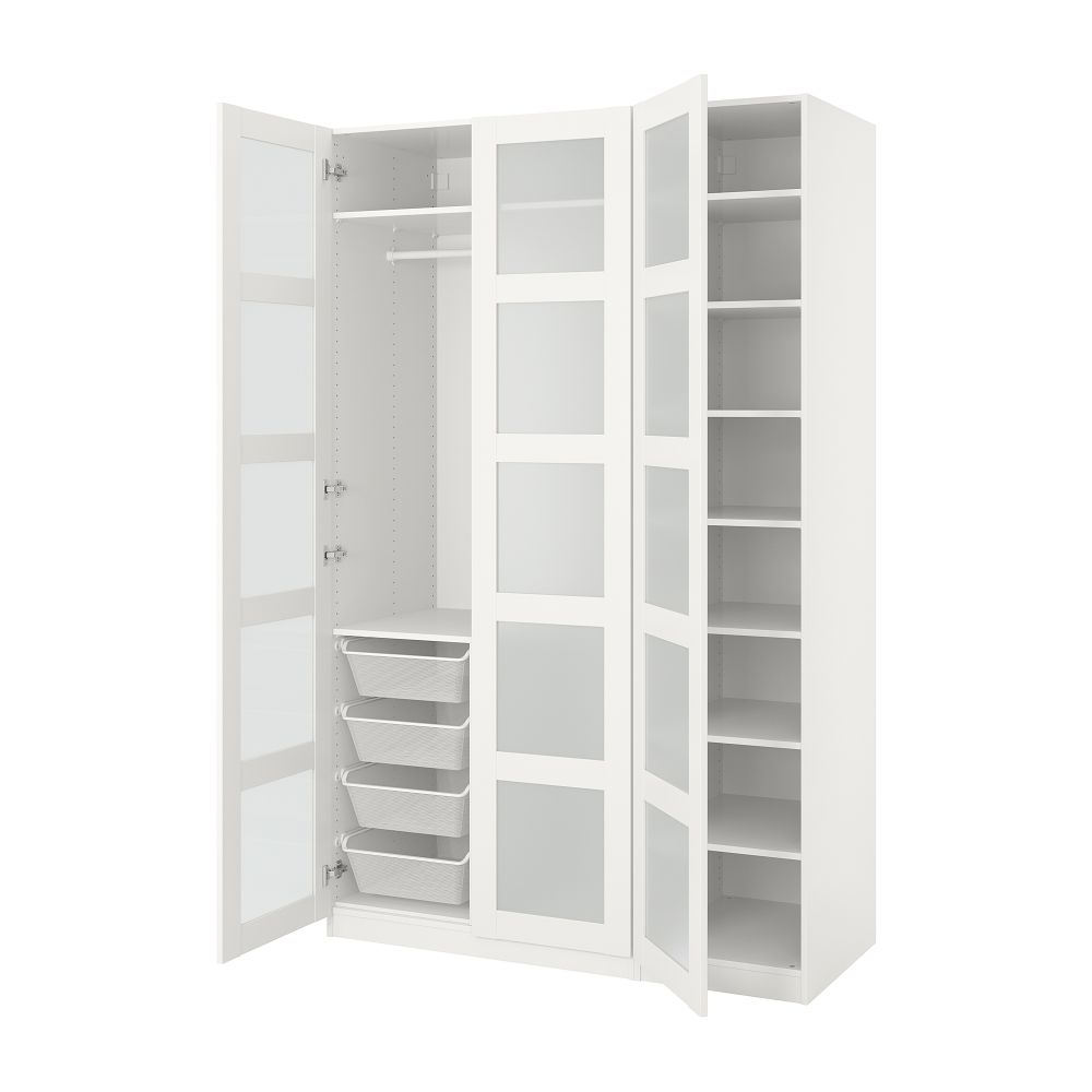 IKEA, вид спереди