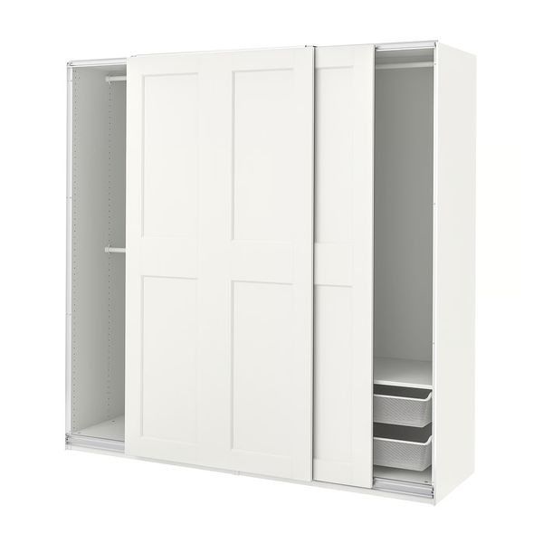 IKEA, вид спереди