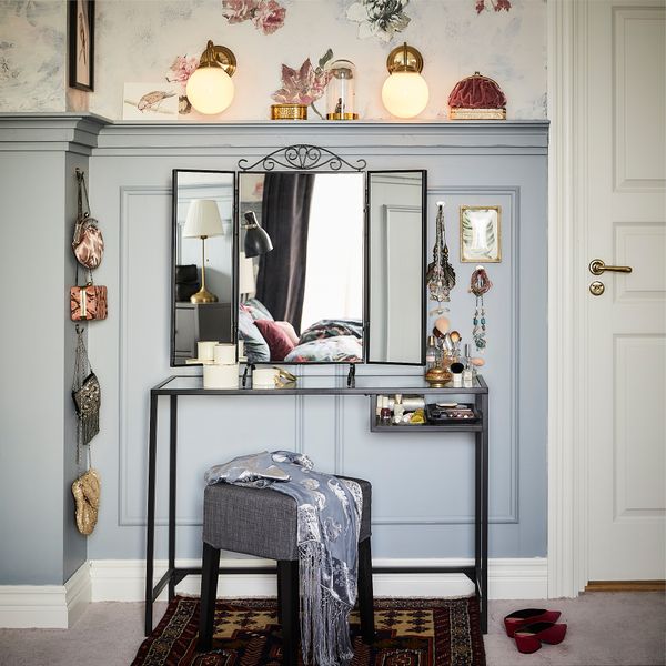 Стол для ноутбука, черно-коричневый, стекло, 100x36 см IKEA VITTSJÖ ВИТШЁ 802.213.52 - фото 3