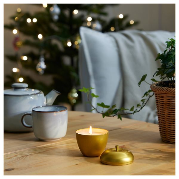 Ароматическая свеча, 24 ч, в форме яблока, Зимние яблоки золотой IKEA VINTERFINT 905.550.19 - фото 3