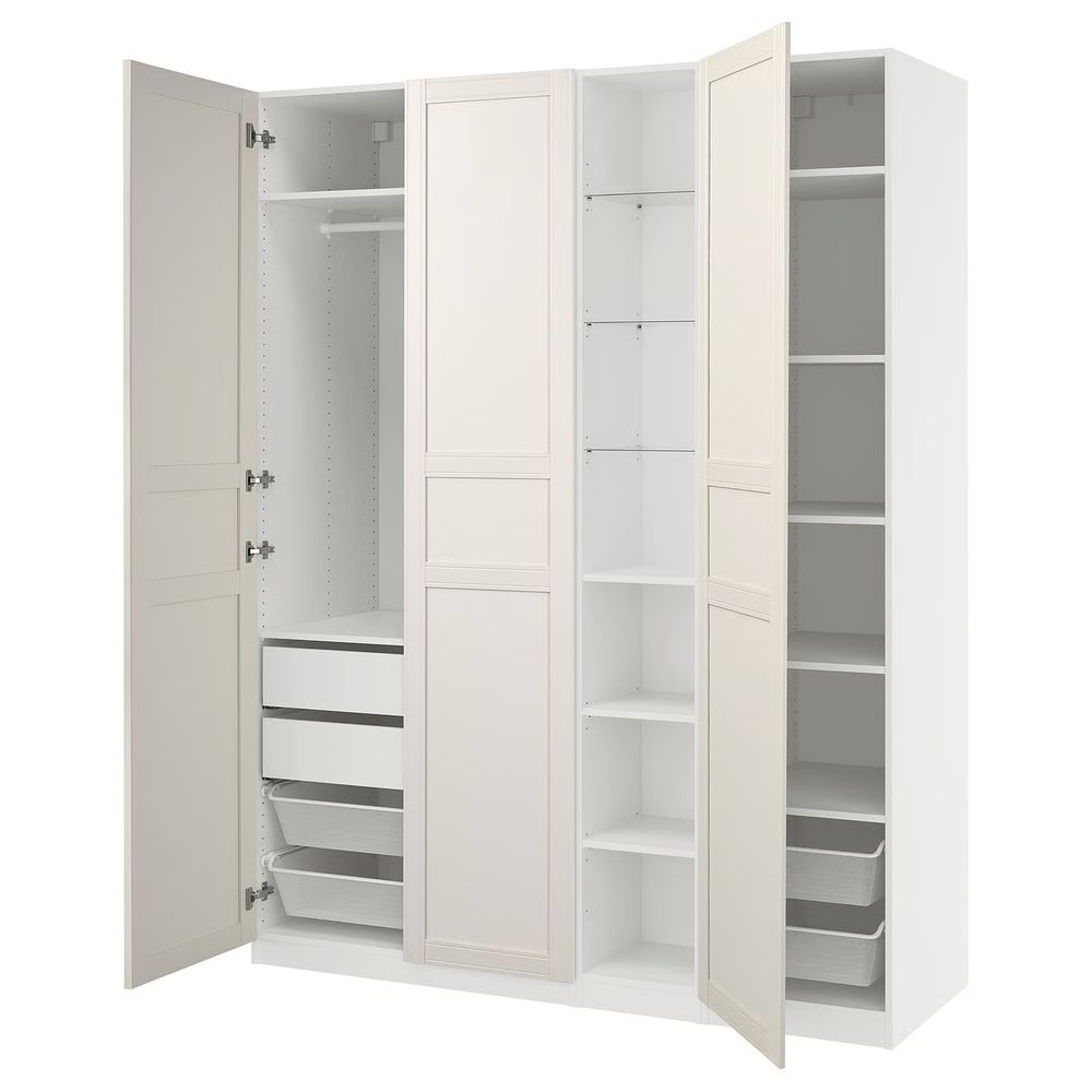 IKEA, вид спереди
