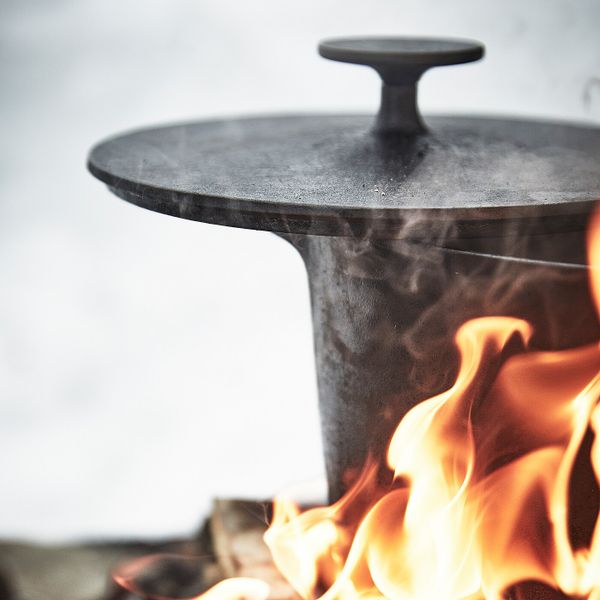 Кастрюля с крышкой, чугун 5 л IKEA VARDAGEN ВАРДАГЕН 204.370.53 - фото 7