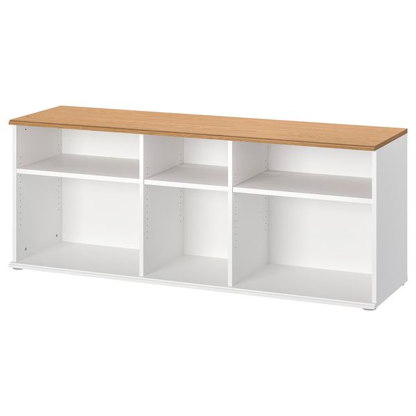 IKEA, вид спереди