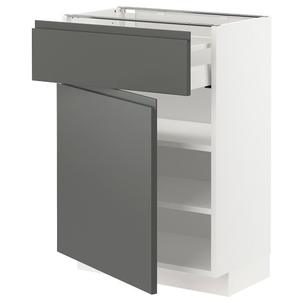 IKEA, вид спереди