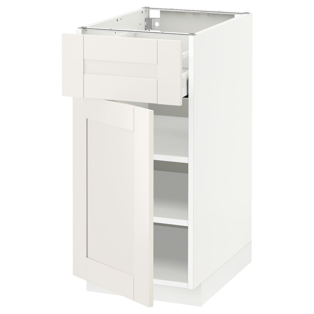 IKEA, вид спереди