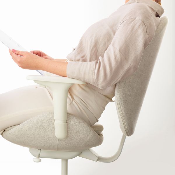 Рабочий стул с подлокотниками, Gunnared бежевый IKEA HATTEFHATTEFJÄLL ХАТТЕФЬЕЛЛЬ ХАТТЕФЬЕЛЛЬ 004.945.01 - фото 9