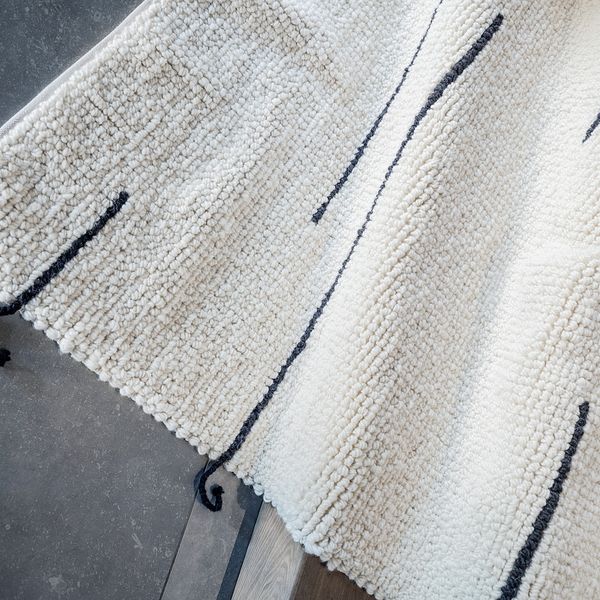 Ковер, неокрашенный черный/ручная работа 133x195 см IKEA LOKALT ЛОКАЛЬТ 904.995.37 - схема-чертеж с размерами