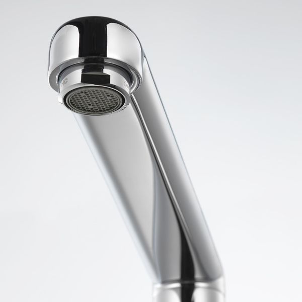 Смеситель для раковины с выпуском, хромированный IKEA ЛЁВШЕР 403.472.21 - фото 4