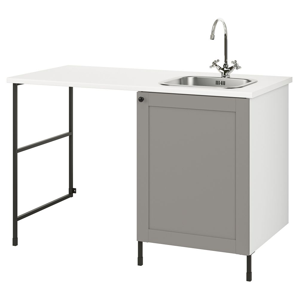 IKEA, вид спереди