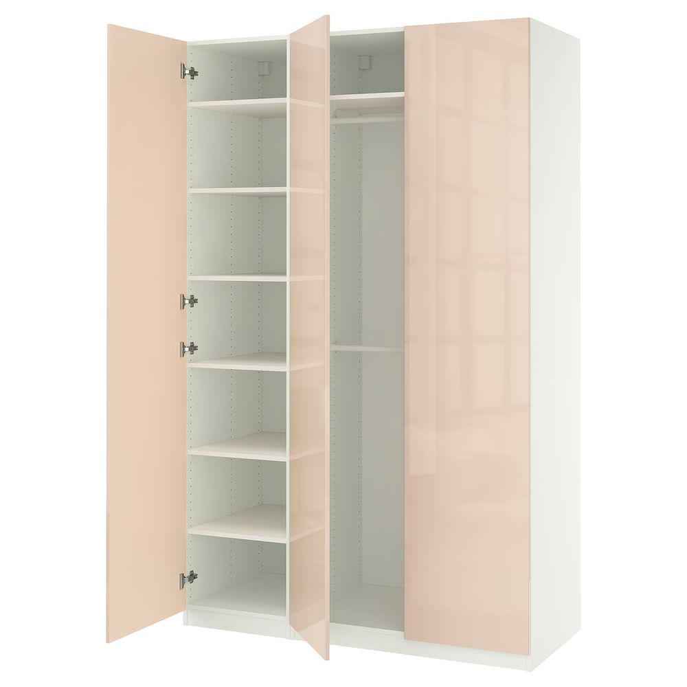 IKEA, вид спереди