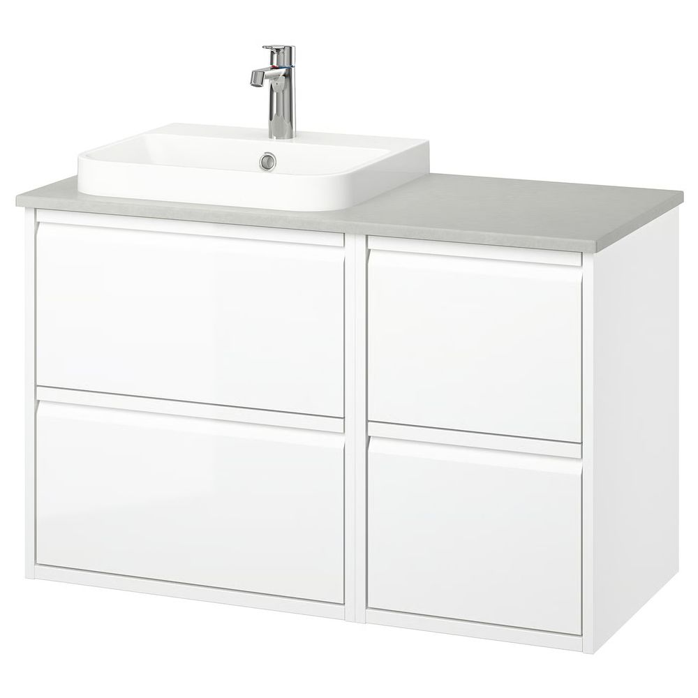 IKEA, вид спереди