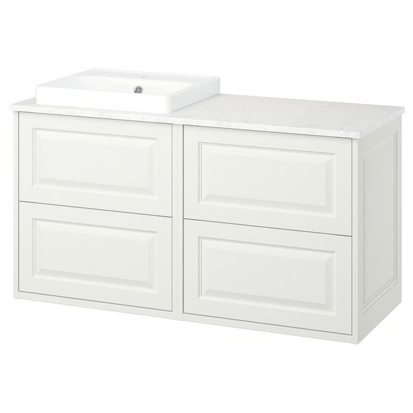 IKEA, вид спереди