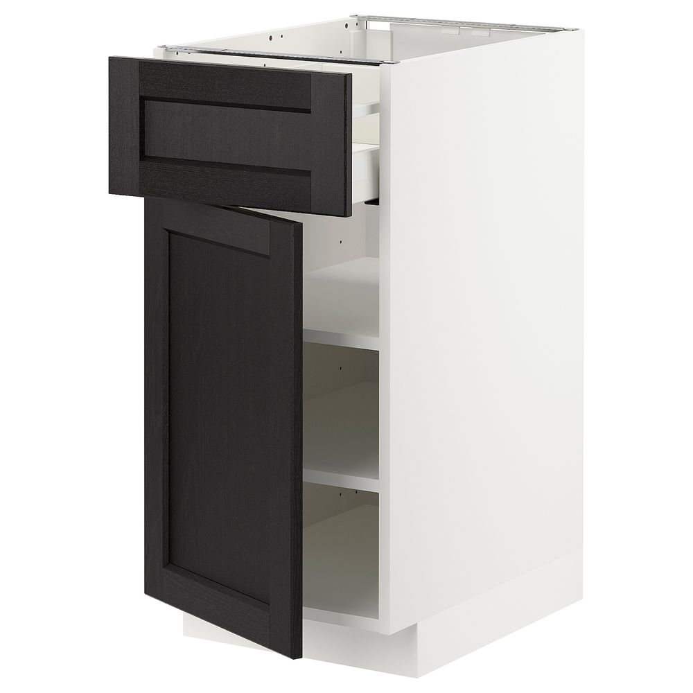 IKEA, вид спереди