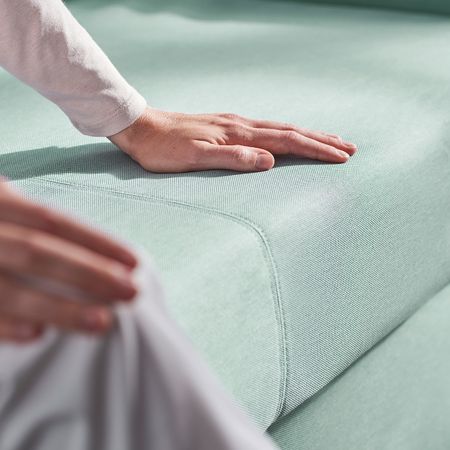 Угловой диван-кровать с отделением для/хран, Нордвалла светло-зеленый IKEA HOLMSUND ХОЛЬМСУНД 304.893.72